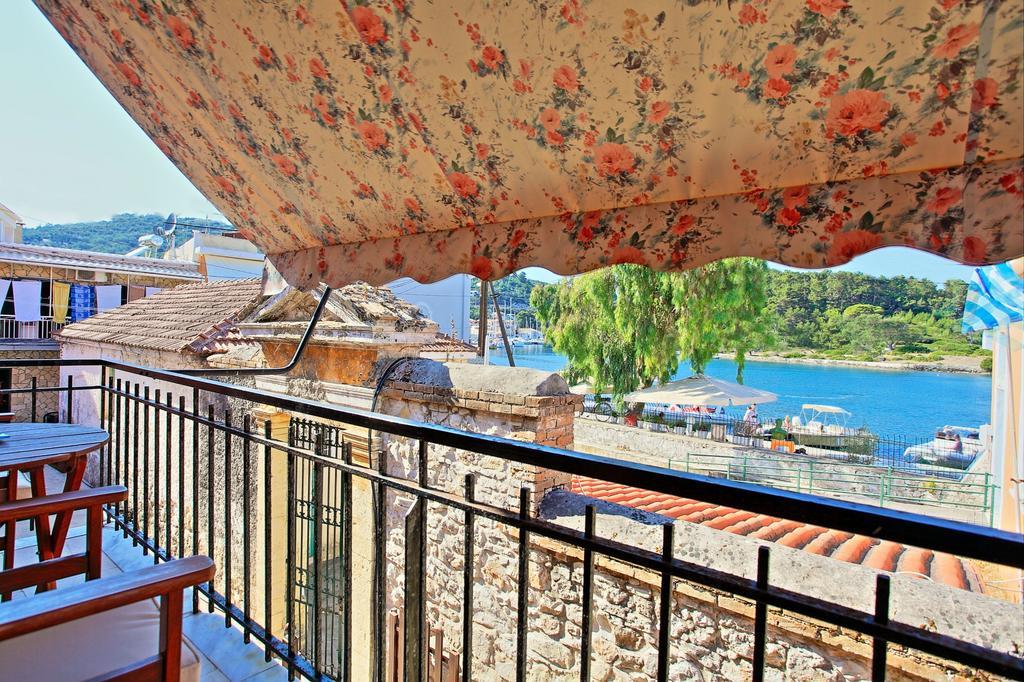 Nina Apartment Gaios Exterior photo